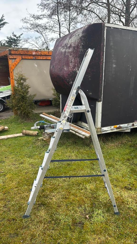 Ladder, Doe-het-zelf en Verbouw, Ladders en Trappen, Ophalen of Verzenden, Zo goed als nieuw, 4 meter of meer