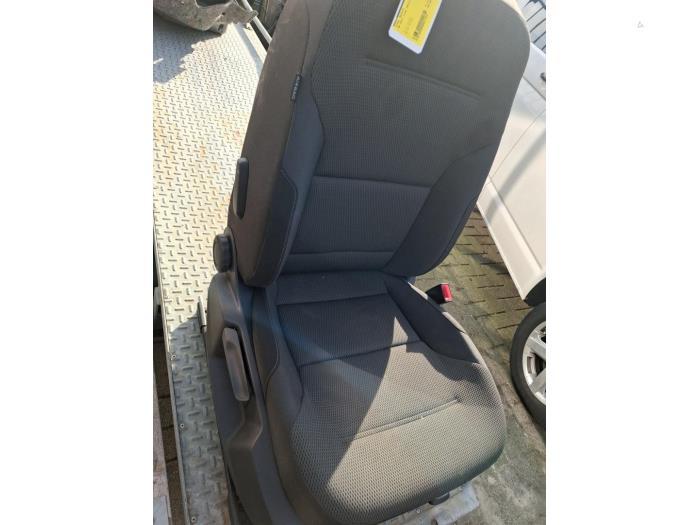 Stoel rechts van een Volkswagen Golf, Auto-onderdelen, Interieur en Bekleding, Gebruikt, -, -, -