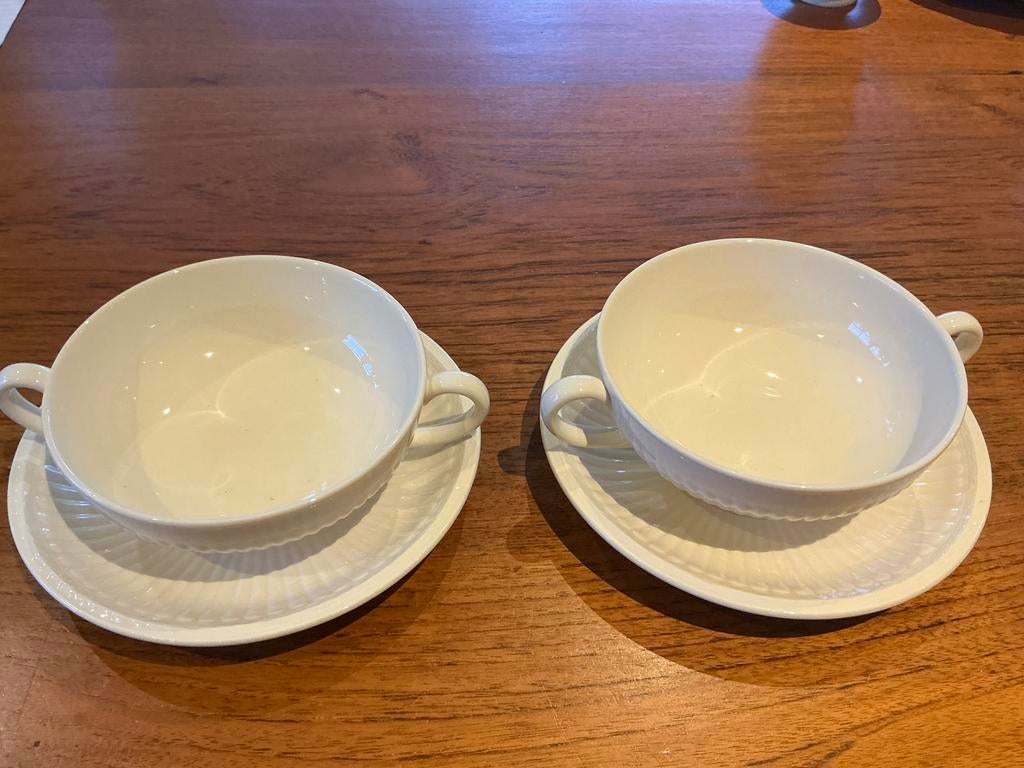 2 soepkommen wedgwood edme, Verzenden