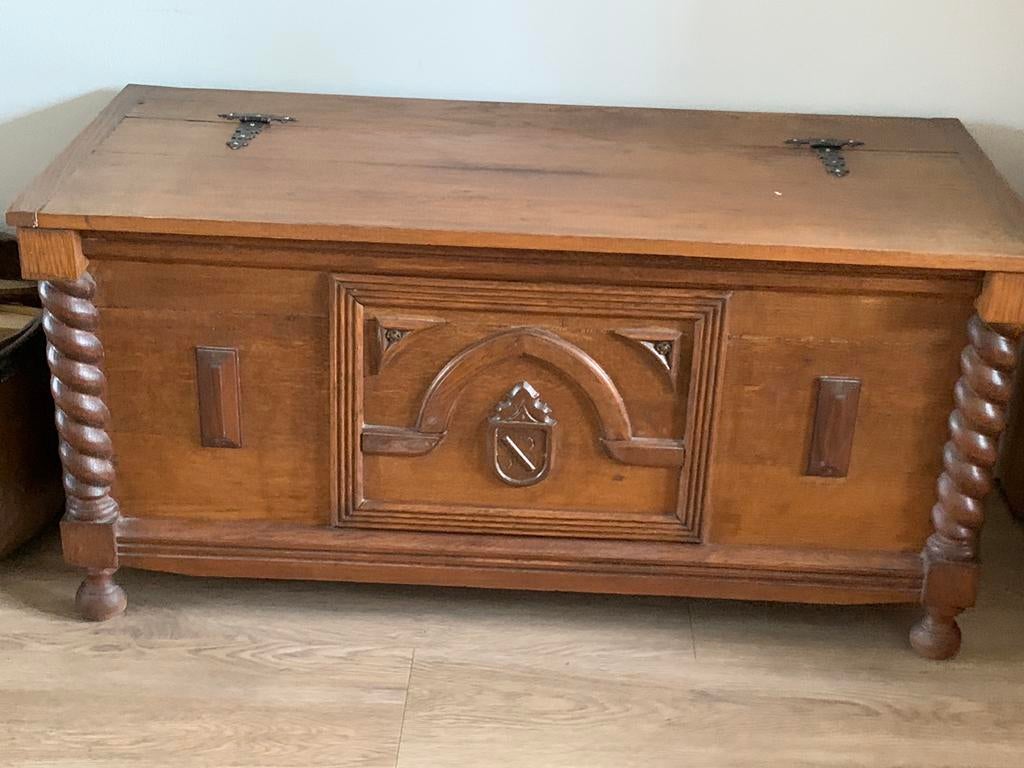 Houten dekenkist met mooi houtsnijwerk, Ophalen, Gebruikt, 50 tot 100 cm, 50 tot 75 cm