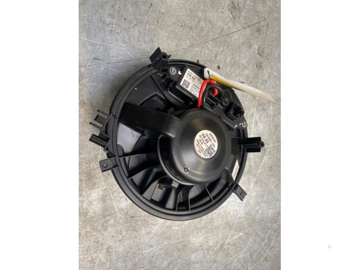 Kachel Ventilatiemotor van een Volkswagen Passat, Gebruikt, -, Volkswagen, -