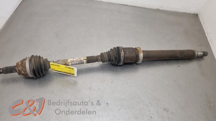 Aandrijfas rechts-voor van een Ford Transit Courier, Gebruikt, -, -, Ophalen of Verzenden