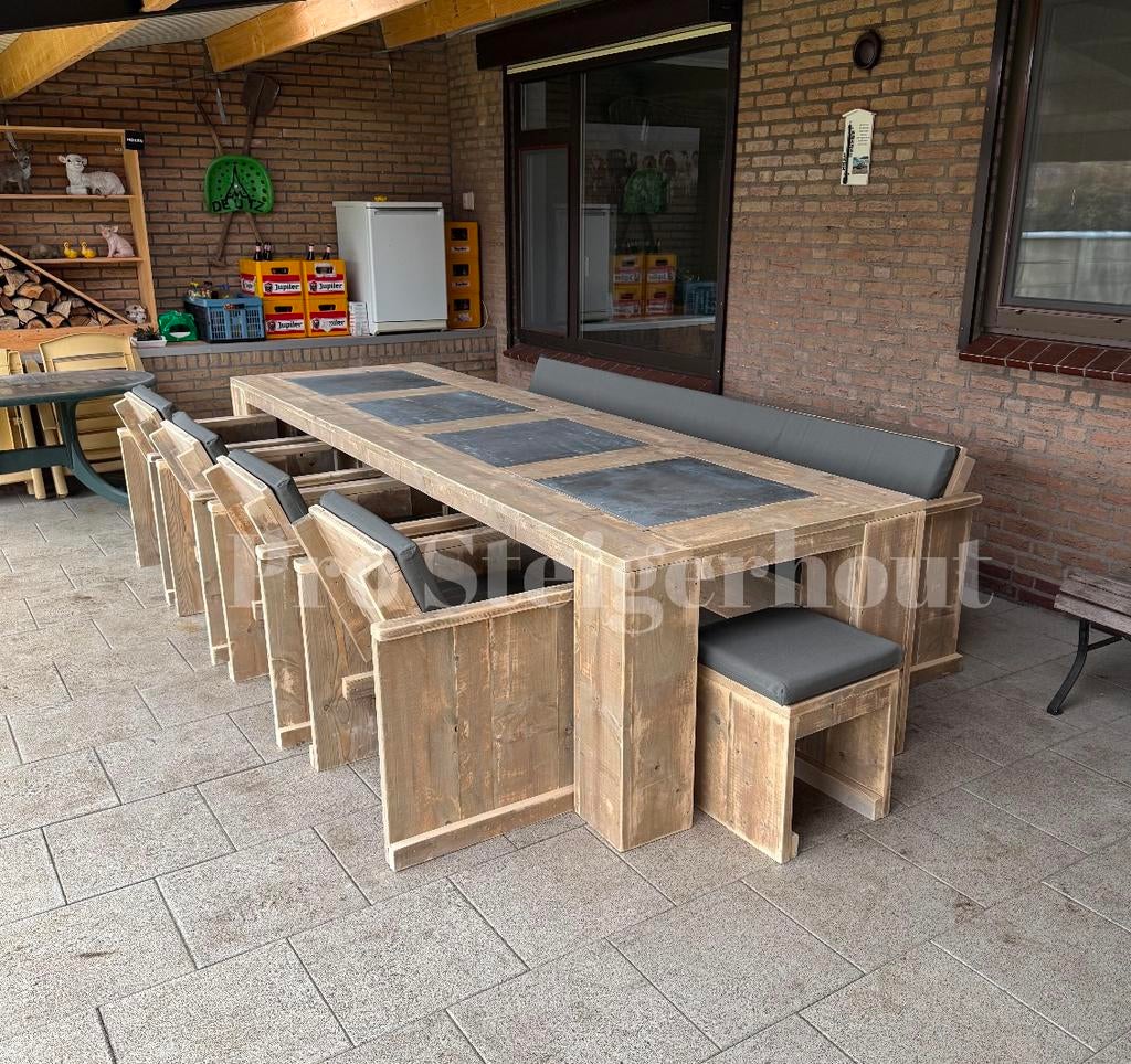 Foto 4 van Steigerhout Tuinset Tuintafel Eettafel met Stoelen & banken
