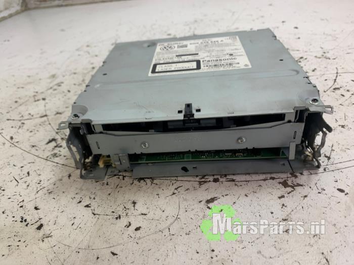 Regelunit Multi Media van een Volkswagen Golf, Gebruikt, -, Volkswagen, -