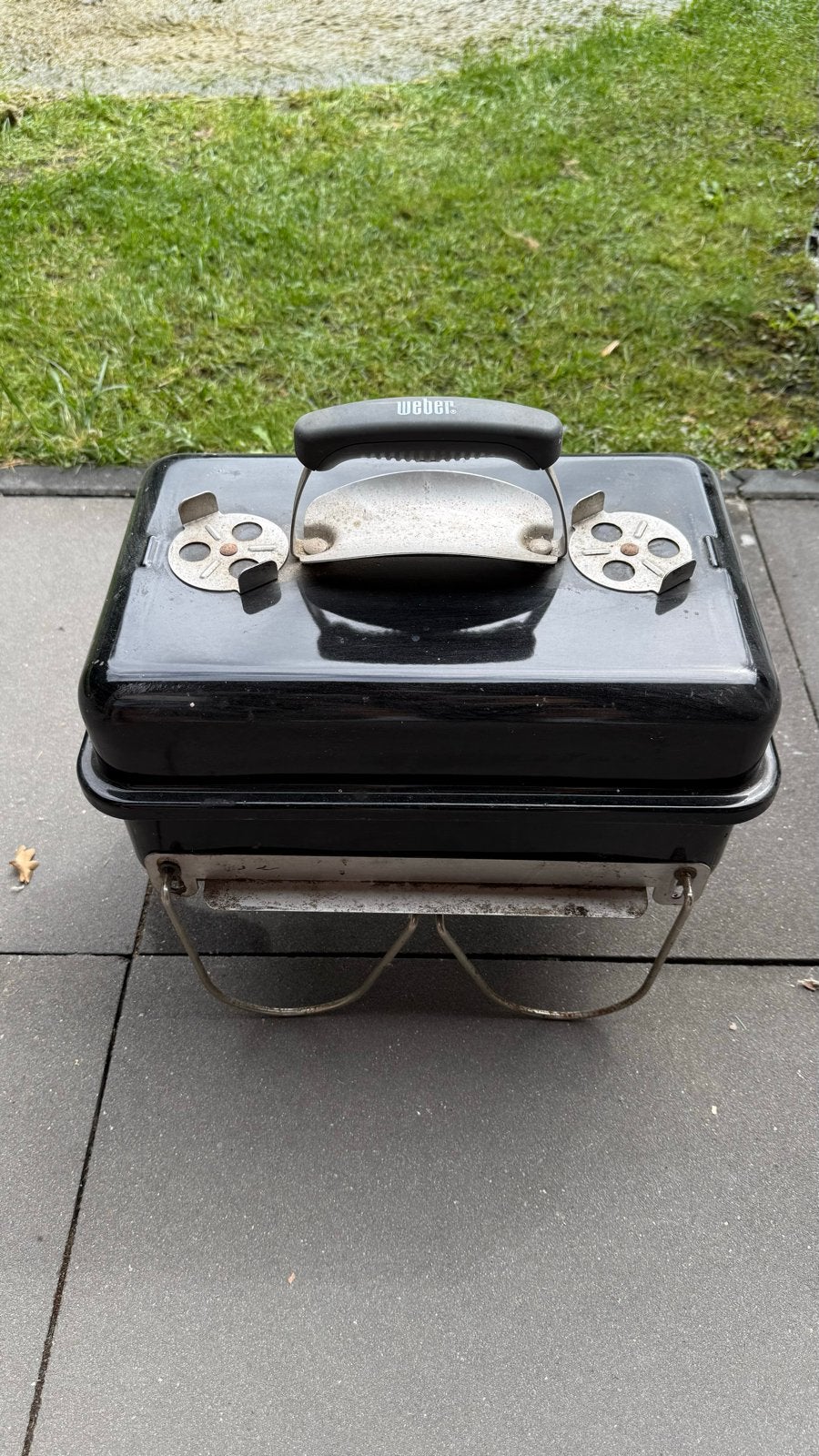Weber WGA met gietijzeren rooster en borstel, Ophalen of Verzenden, Gebruikt