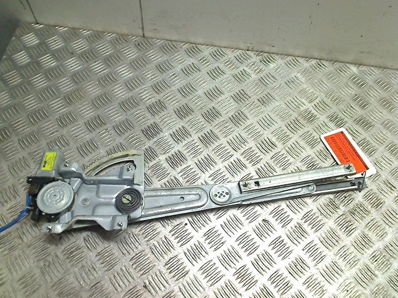 Raammechaniek Elek Rechts Voor + MOTOR Sorento I (JC) 2007, Info@kia.de, Kia Deutschland GmbH, Gebruikt, Theodor-Heuss-Allee 11, Frankfurt am Main 60486, , Duitsland