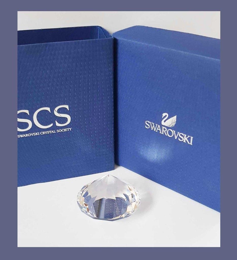 Swarovski SCS Diamond 2012 met doos en certificaat, Verzamelen, Swarovski, Ophalen of Verzenden, Zo goed als nieuw, Figuurtje