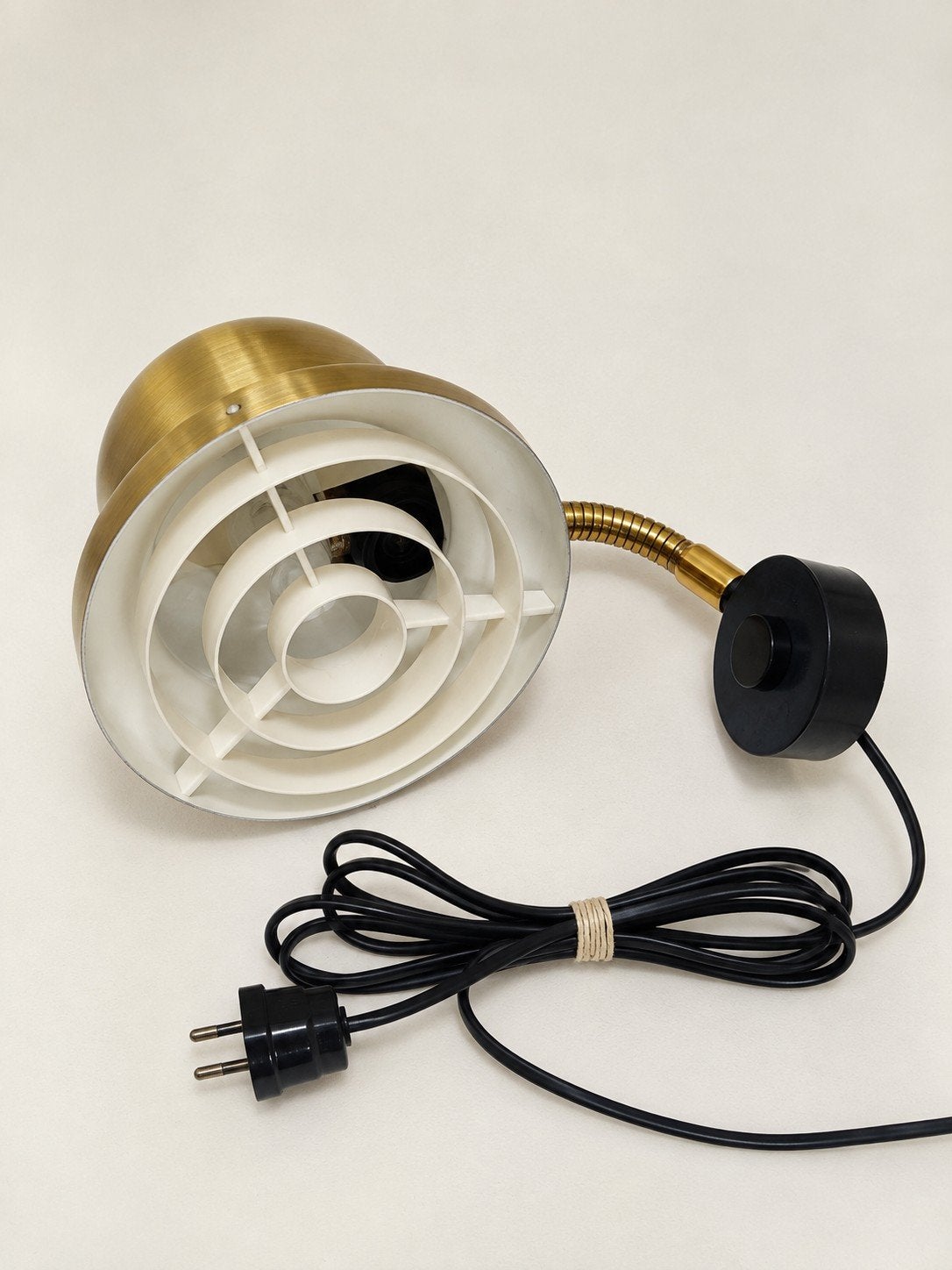 Hans-Agne Jakobsson ELIDUS Type 9506 wandlamp Zweden, Huis en Inrichting, Ophalen of Verzenden, Goud, Wandlamp, Kunststof