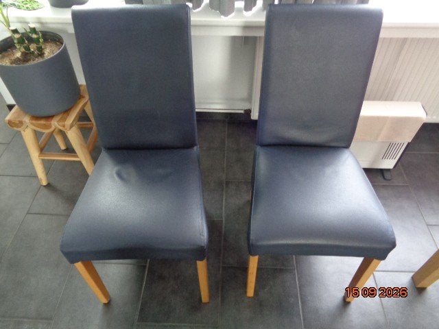 Gratis leren stoelen, Ophalen, Gebruikt, Twee, Blauw