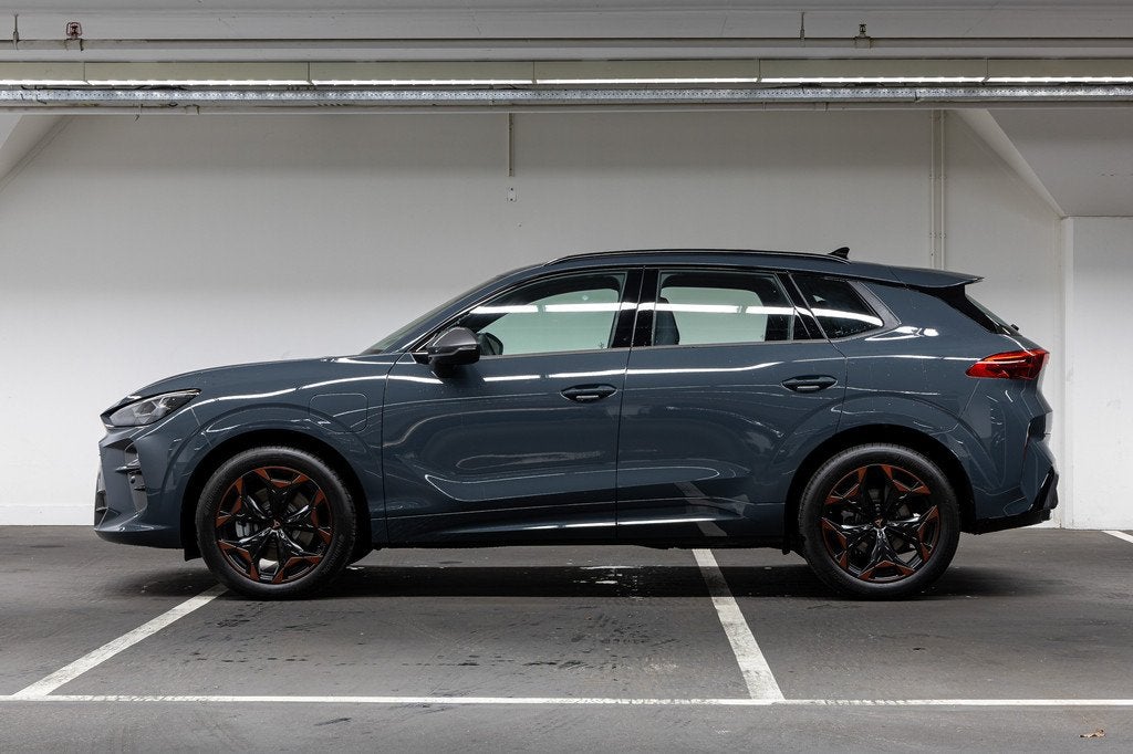 CUPRA Terramar 1.5 TSI e-Hybrid Essential 204pk, 4 cilinders, Bedrijf, Onderhoudsboekje, Te koop