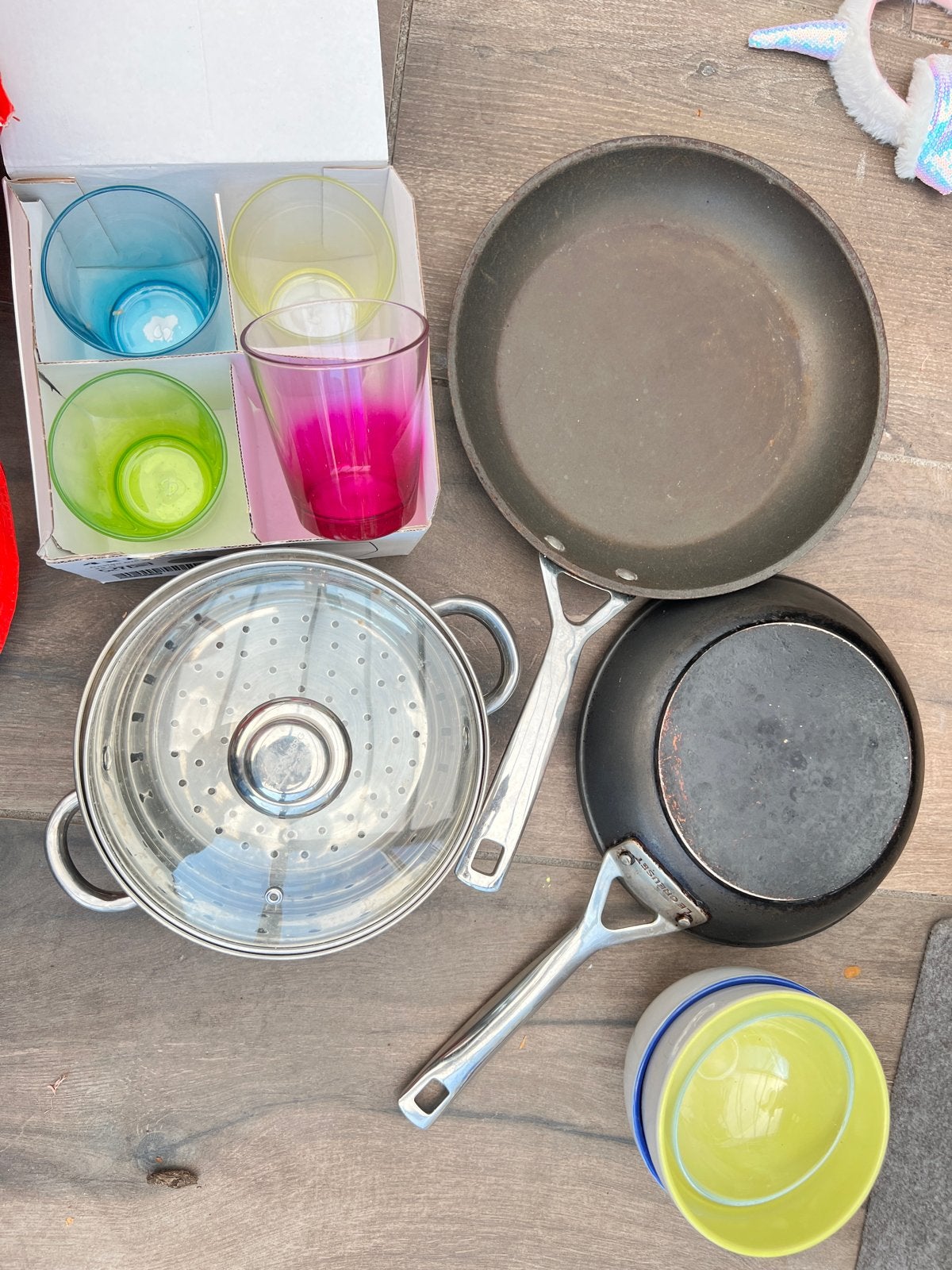 Gratis!!Diverse Keukenbenodigdheden: Pannen, Glazen, Schalen, Le Creuset, Ophalen of Verzenden, Metaal, Meerkleurig