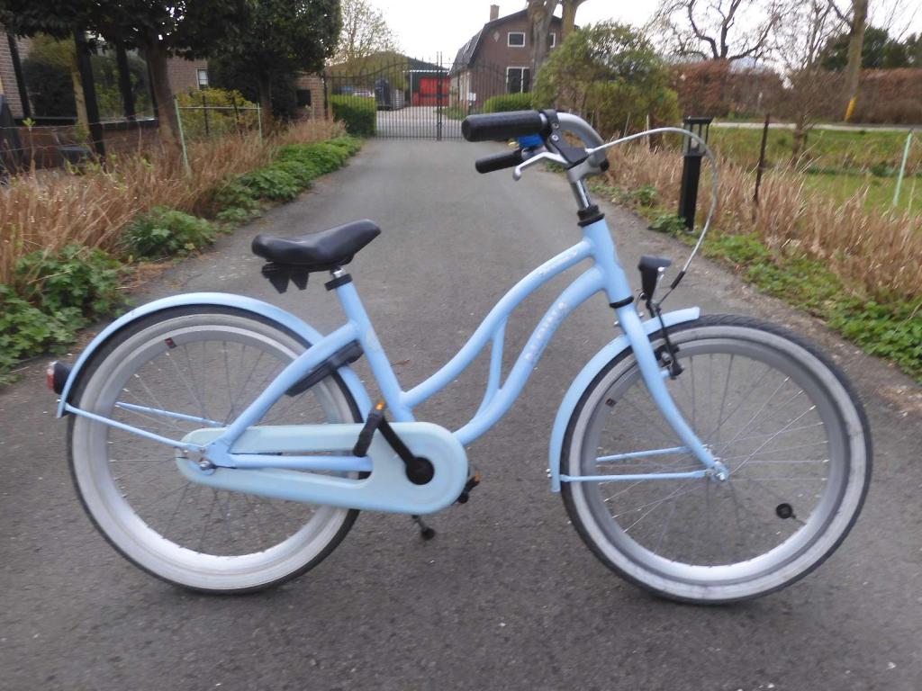 Mooie Lichtblauwe  Alpina Ocean in de maat 22 inch, Fietsen en Brommers, Fietsen | Meisjes, 22 inch, Alpina, Niet ingevuld, Zo goed als nieuw