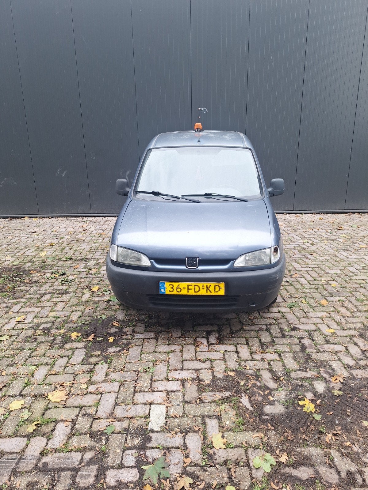 Peugeot Partner 1.8 Combispace 2000 Blauw, Auto's, Voorwielaandrijving, 1145 kg, 4 cilinders, Blauw