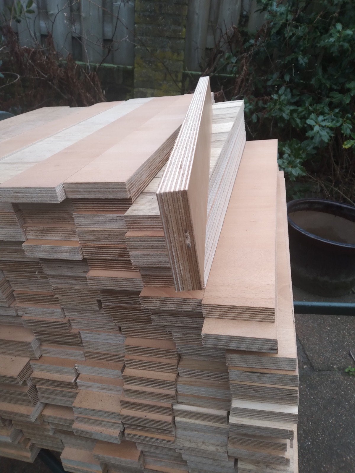 Stroken triplex, Ophalen, Minder dan 25 mm, Plank, Minder dan 200 cm