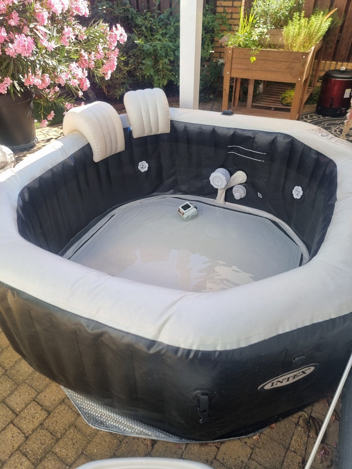 Intex Pure Spa Jet & Bubble Deluxe opblaasbare jacuzzi, Tuin en Terras, Ophalen, Gebruikt, Filter, Opblaasbaar