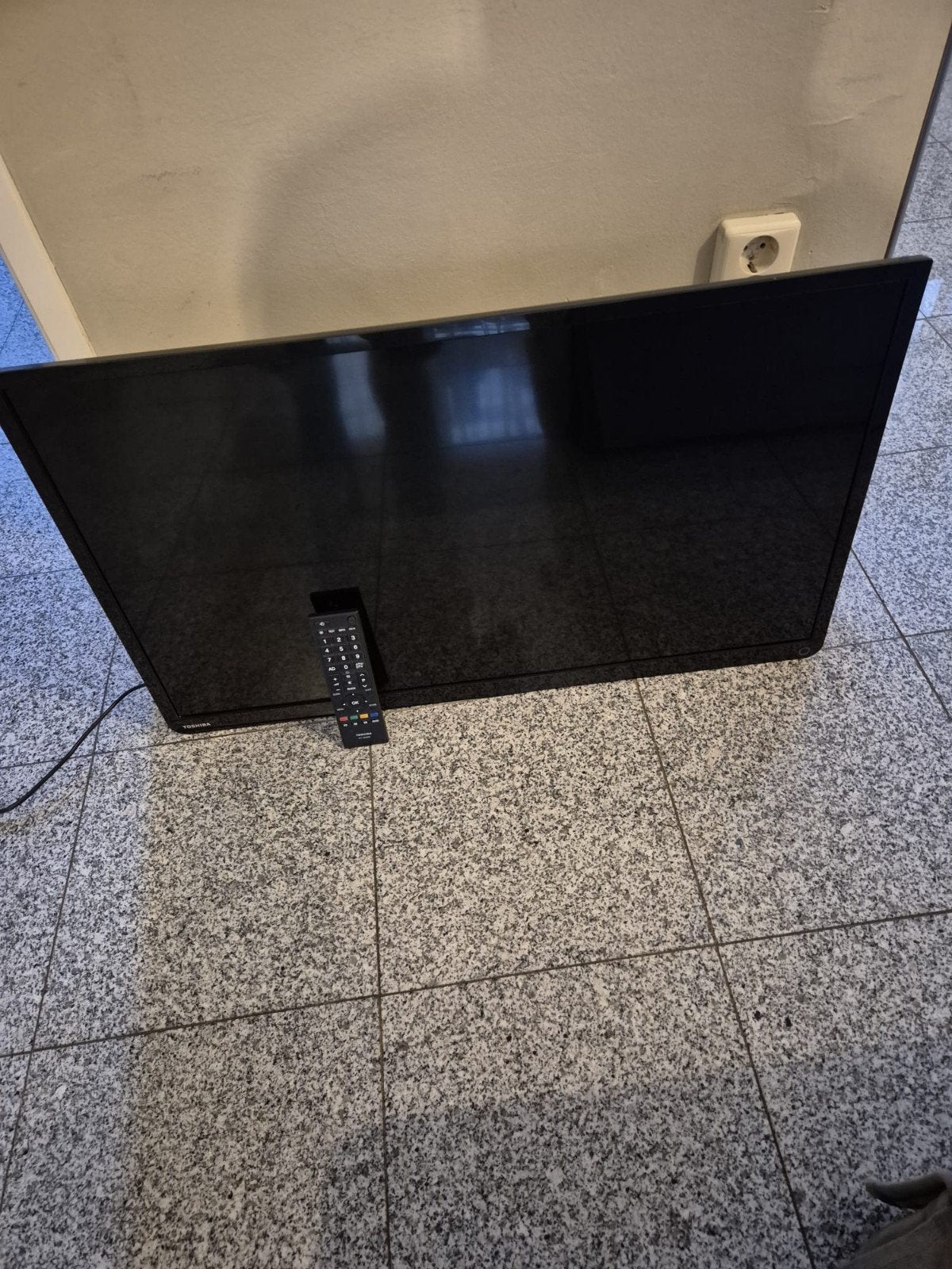 Toshiba TV, Audio, Tv en Foto, Televisies, Ophalen of Verzenden, 100 cm of meer, 50 Hz, Toshiba
