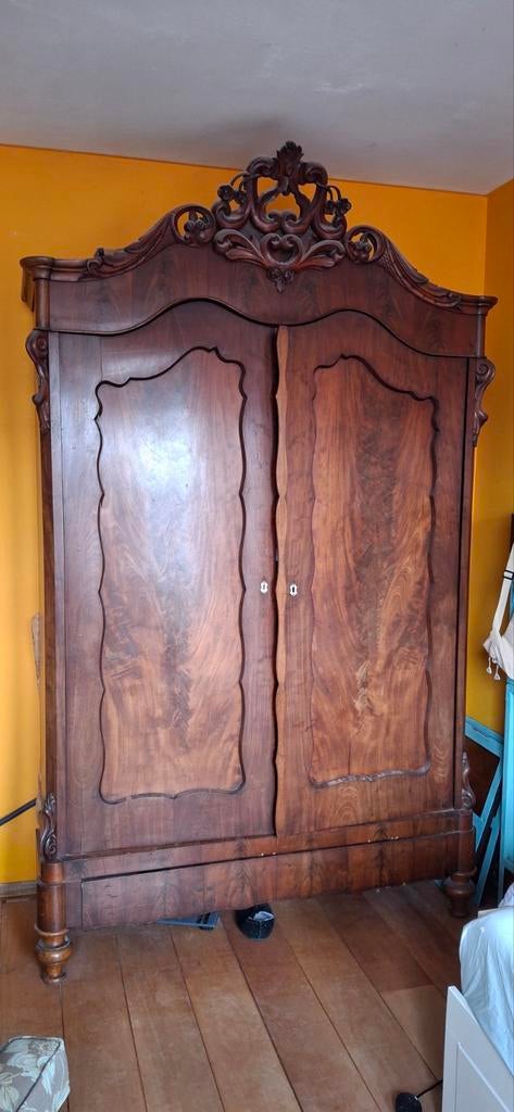 Antieke Biedermeier Kuifkast 253 Hoog, Houtsnijwerk, Ophalen of Verzenden