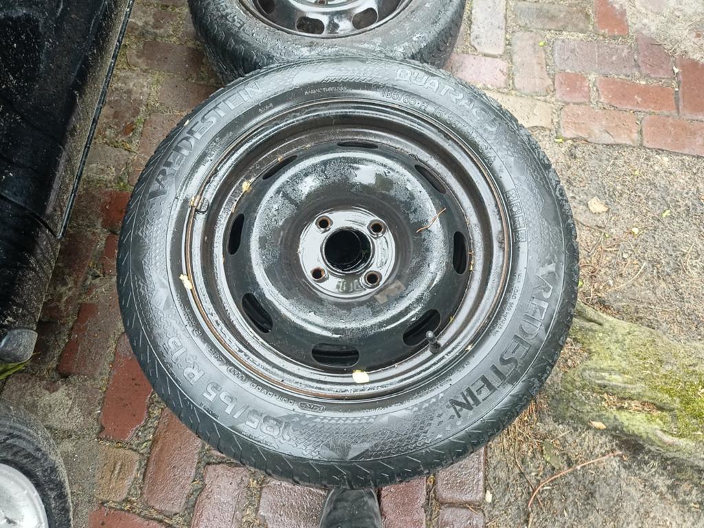 Winterbanden set. 4x108 185/65 R15, Ophalen, Gebruikt, 15 inch, Banden en Velgen