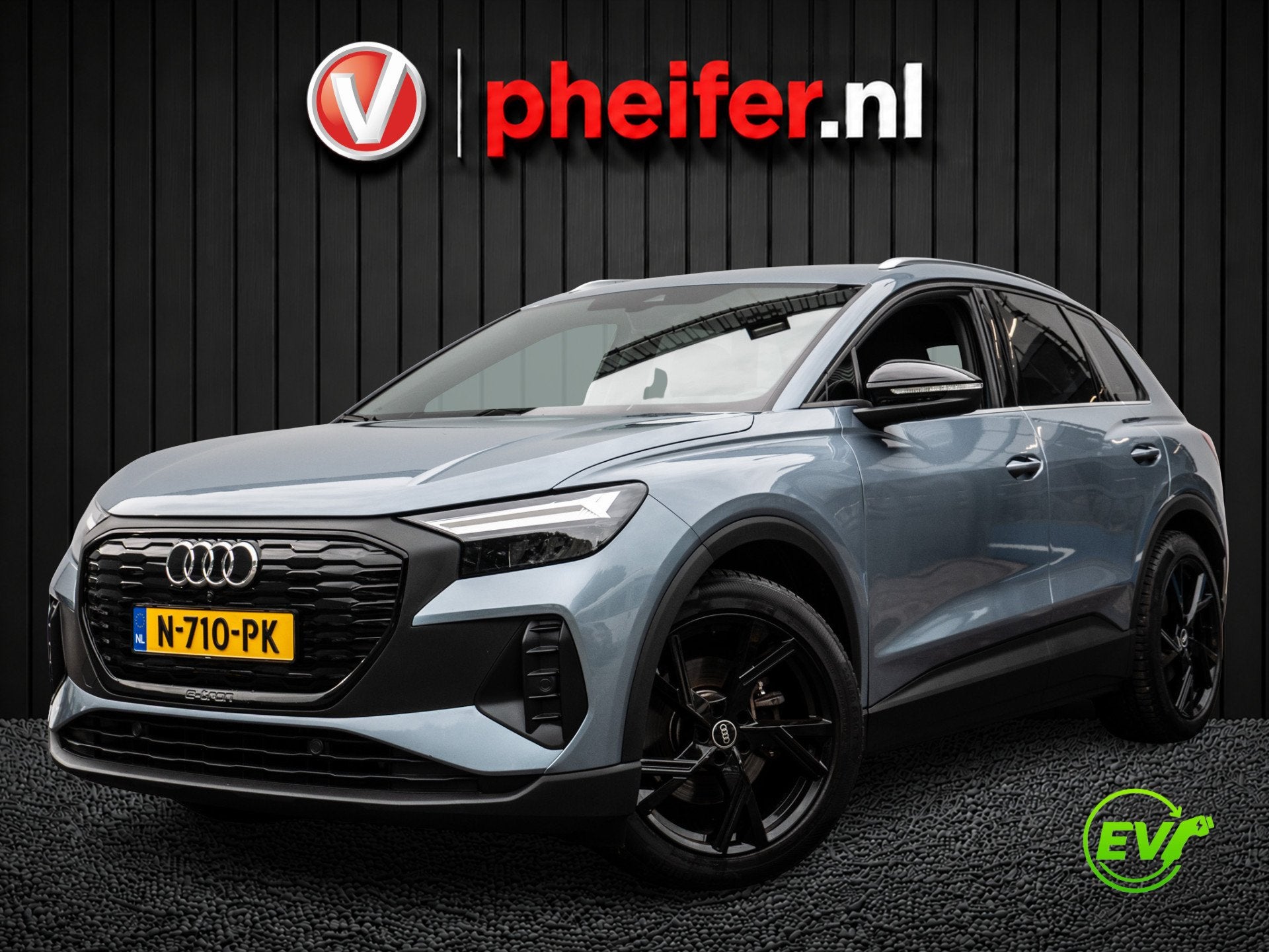 Audi Q4 e-tron 35 Launch edition 55 kWh SOH 91% Trekhaak/ St, Gebruikt, Blauw, Origineel Nederlands, Q4 e-tron
