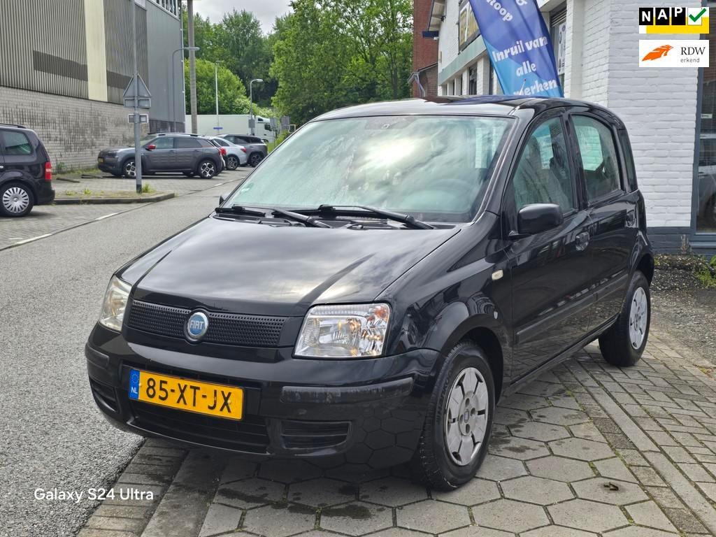 Fiat Panda 1.1 Active*1e eig*nap*apk*rijd zeer goed*inruil m, Voorwielaandrijving, Airbags, 4 stoelen, Zwart