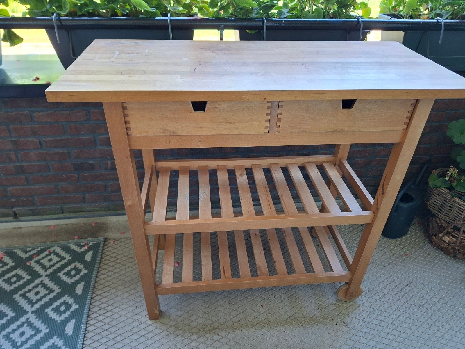 ikea Forhja roltafel, Ophalen, Gebruikt