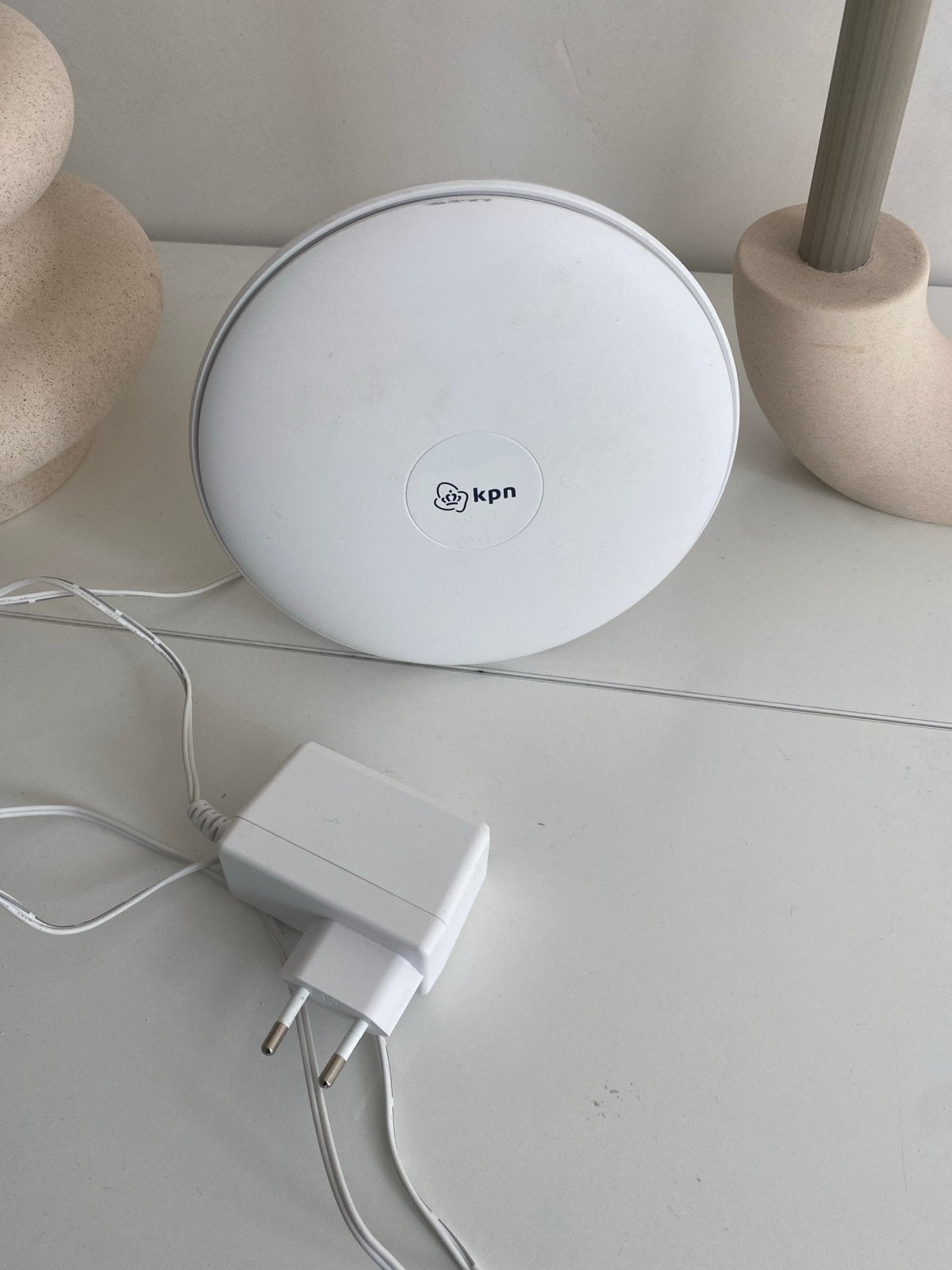 KPN Wifi Versterker - Wit, Zo goed als nieuw, Ophalen of Verzenden, Zo goed als nieuw, Router
