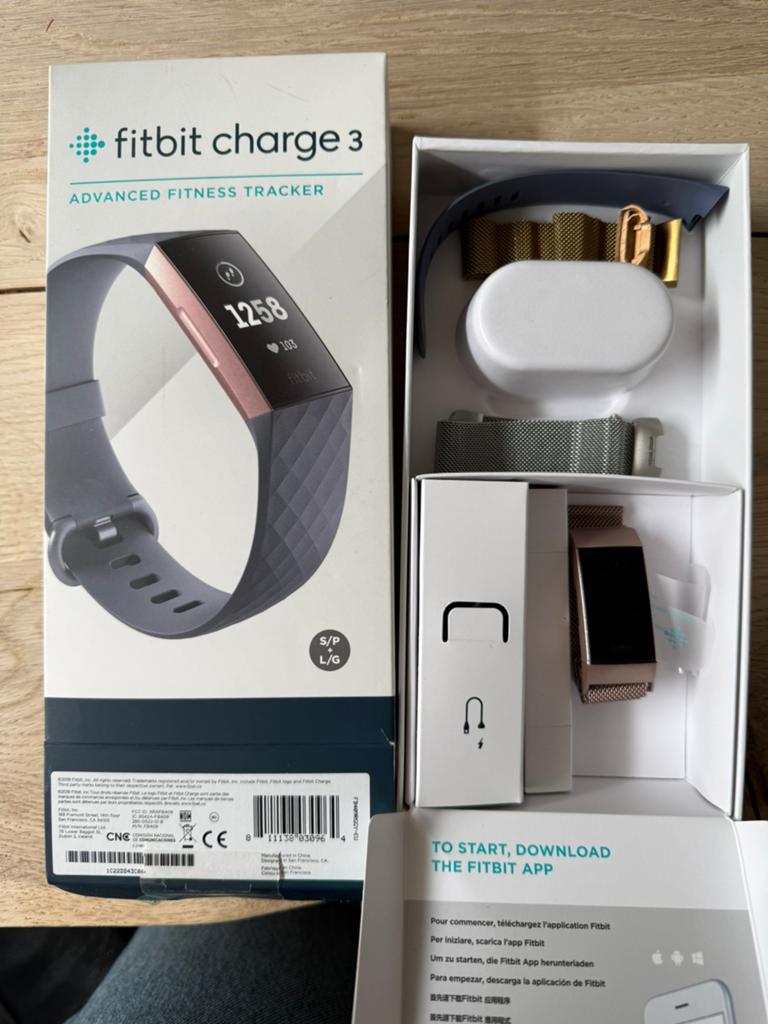 Fitbit charge 3, Gebruikt, Ophalen of Verzenden, Waterdicht, Android