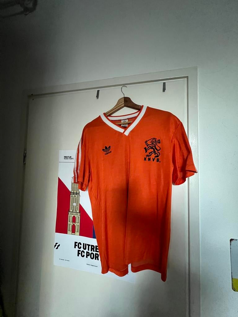 Origineel Nederland 1985-1988 thuisshirt, Sport en Fitness, Voetbal, Maat M, Ophalen of Verzenden, Gebruikt, Shirt