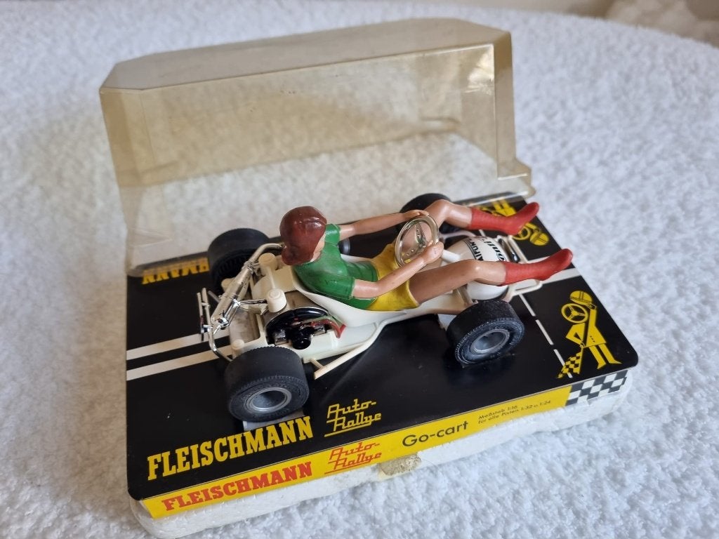 Fleischmann 3270 Go Kart vrouw met geverfd haar, NIEUW / OVP, Verzenden, Nieuw, Elektrisch, Fleischmann