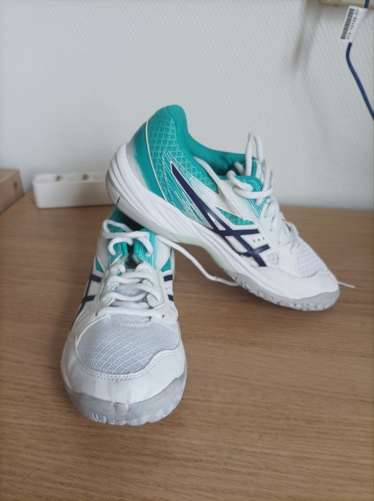 Asics sportschoenen maat 37.5, Asics, Ophalen of Verzenden, Gedragen, Sportschoenen