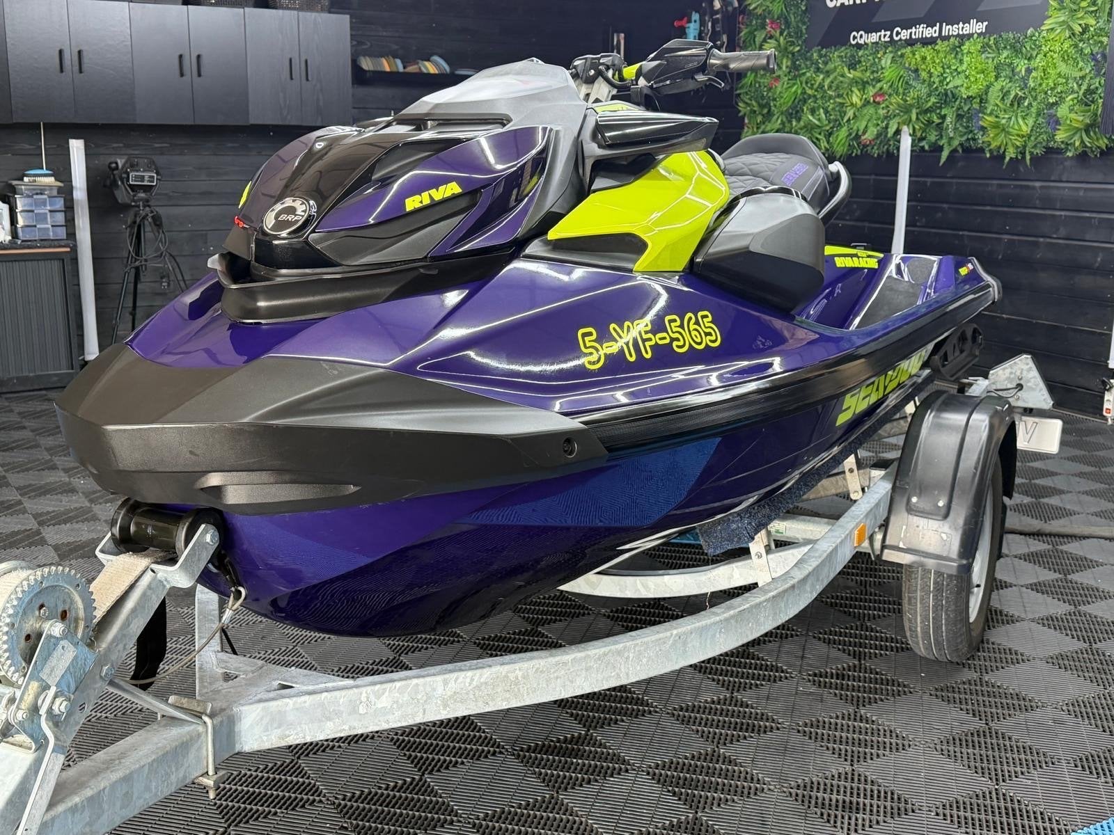 Sea-Doo RXP-X RS 300 355Pk Riva Seadoo Trailer perfect staat, Watersport en Boten, Ophalen, Zo goed als nieuw, Benzine, 200 pk of meer