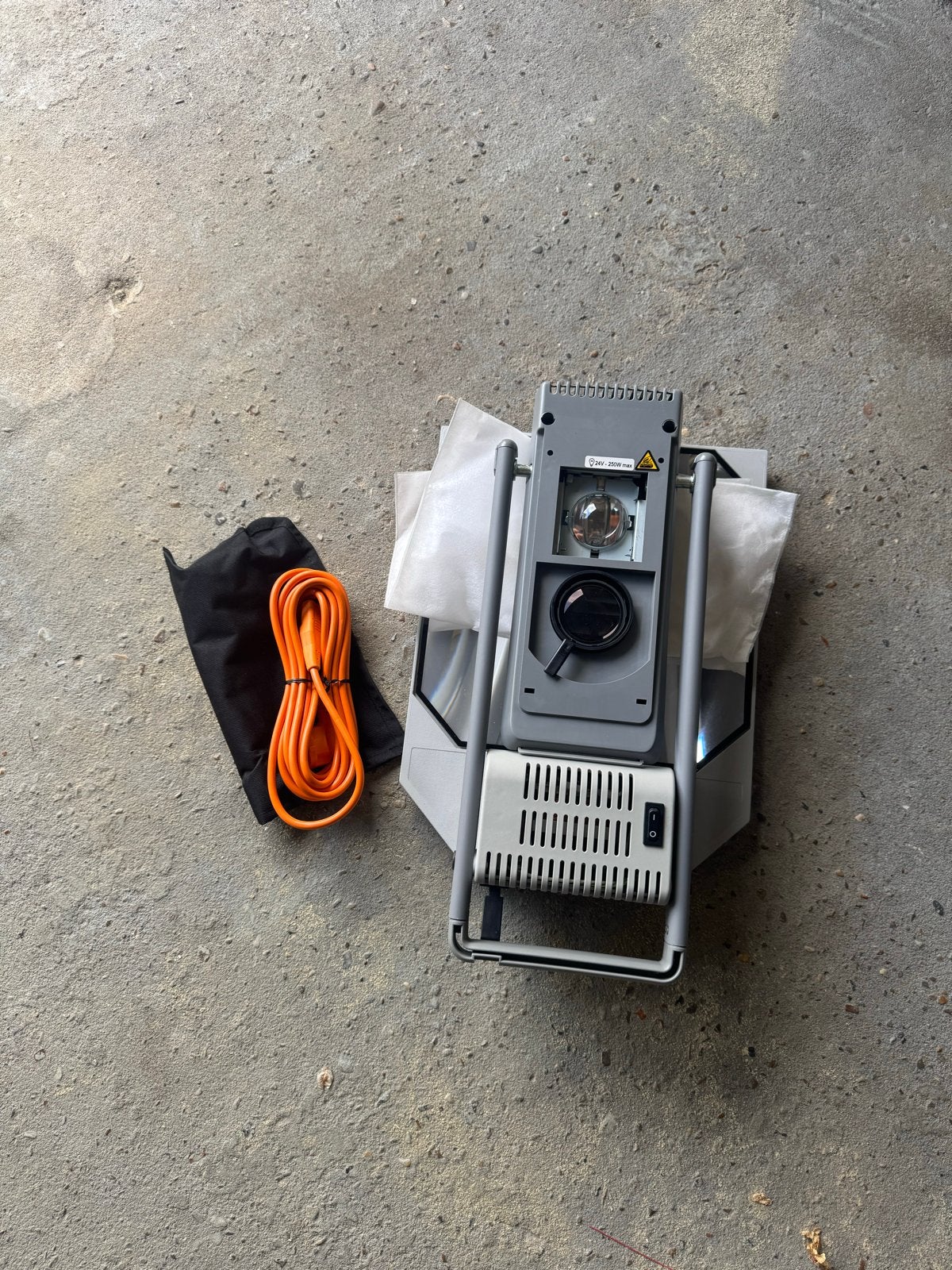 Legamaster REPOSTER C Overheadprojector 230V 350W, Ophalen of Verzenden, Nieuw, Overige technologieën, Overige resoluties