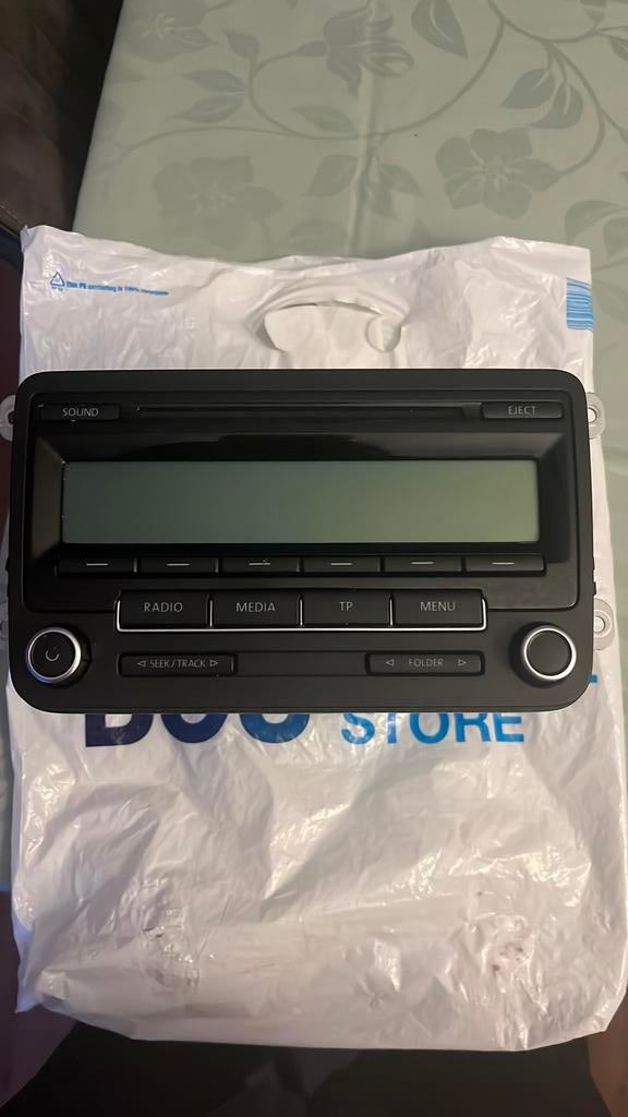 Seat leon radio, Ophalen, Zo goed als nieuw