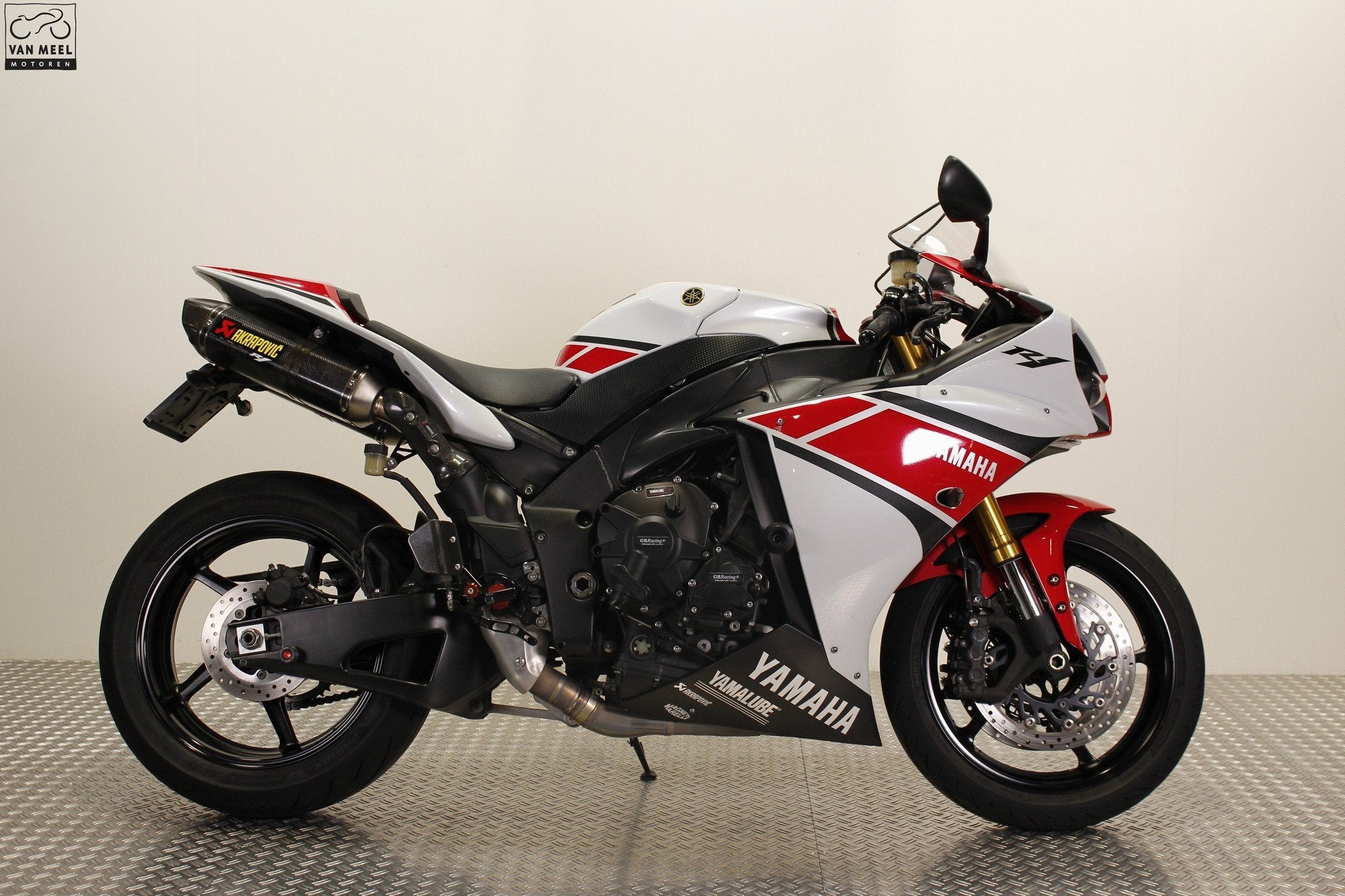 Yamaha R1 (bj 2012), Klantenservice@yamaha-motor.nl, Super Sport, Meer dan 35 kW, Koolhovenlaan 101
1119 NC  Schiphol-Rijk, NL