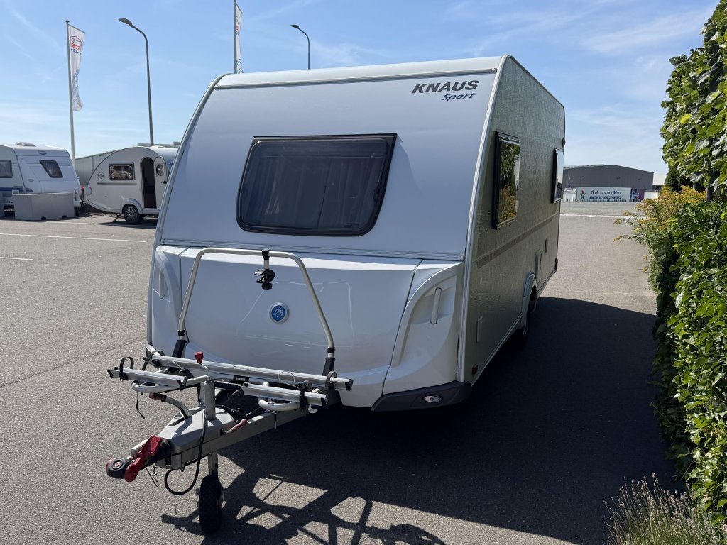 Knaus Sport 460 EU Mover,voortent,enkel bed, Dwarsbed, Standaardzit, Bedrijf, Schokbreker