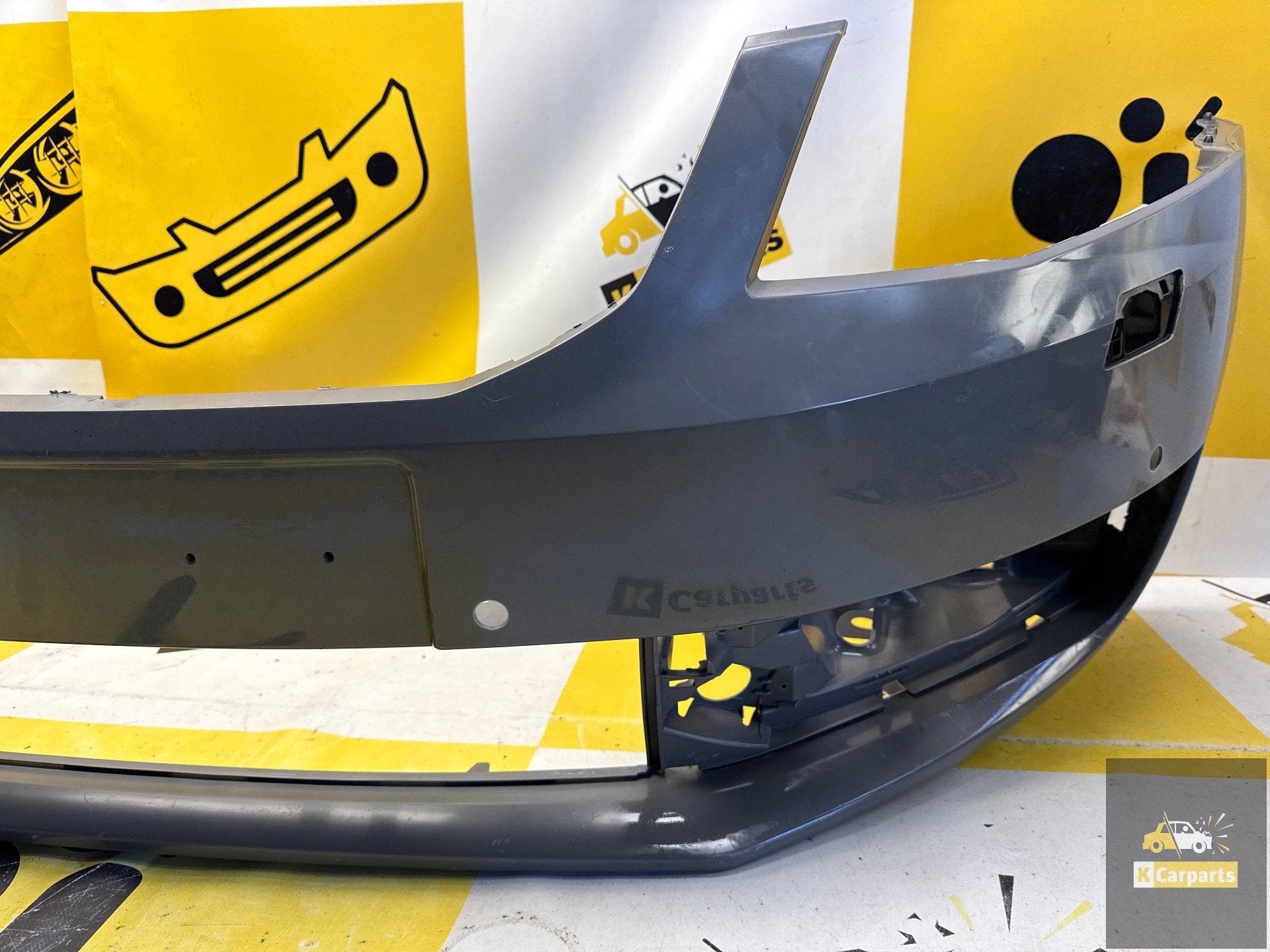 Voorbumper Skoda Octavia 5E bumper ORIGINEEL 5E0807221, Auto-onderdelen, Voor, Skoda, Bumper, Skoda Auto a.s.