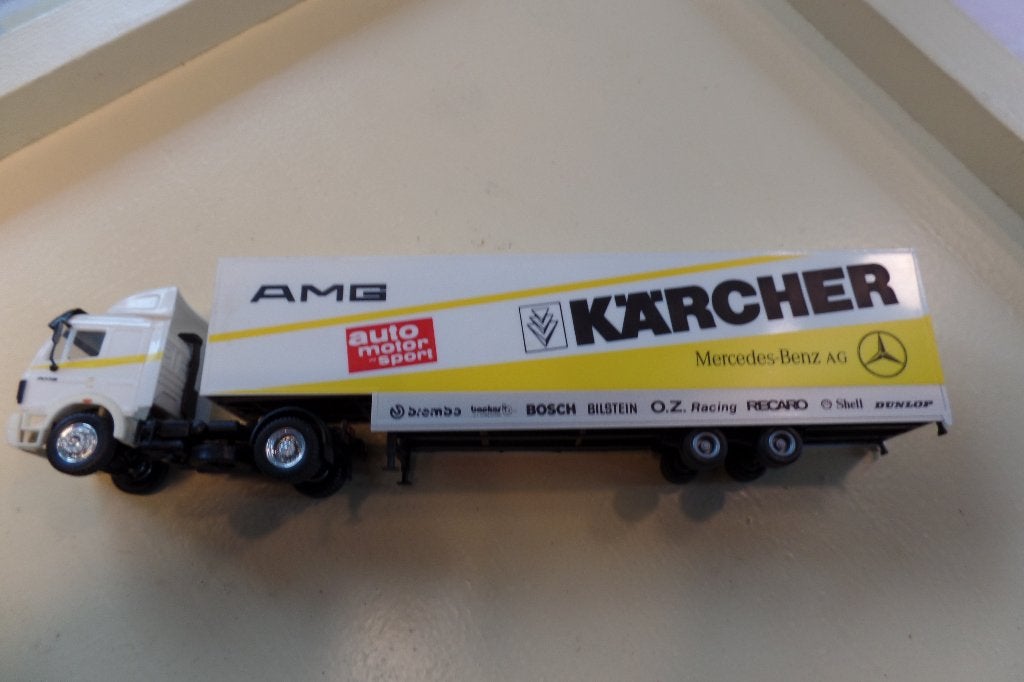 Mercedes trekker / oplegger Karcher (Herpa), Verzenden, Gebruikt, Bus of Vrachtwagen, Herpa