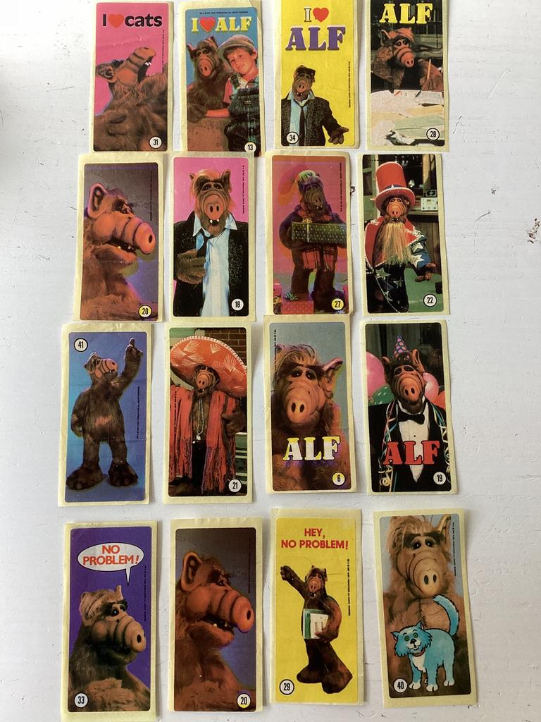 16 kauwgomstickers Alf, Verzenden, Zo goed als nieuw, Film, Tv of Omroep