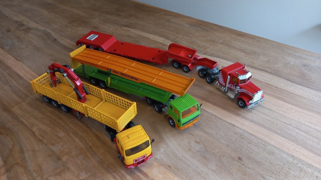 SIKU vrachtwagens:Peterbilt (359),MAN (3415),M-B (2232+3112), Ophalen of Verzenden, Zo goed als nieuw, Bus of Vrachtwagen, SIKU
