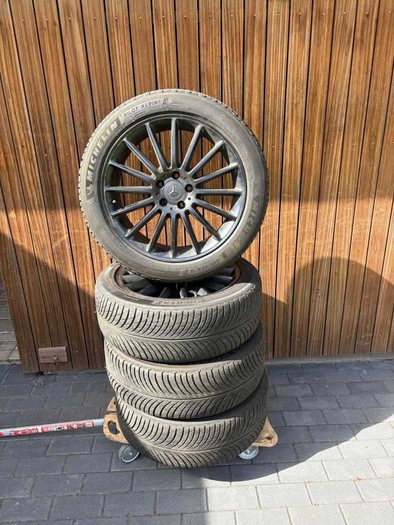 Winterset voor een Mercedes V-klasse of vito W447, Banden en Velgen, Winterbanden, Ophalen, 19 inch
