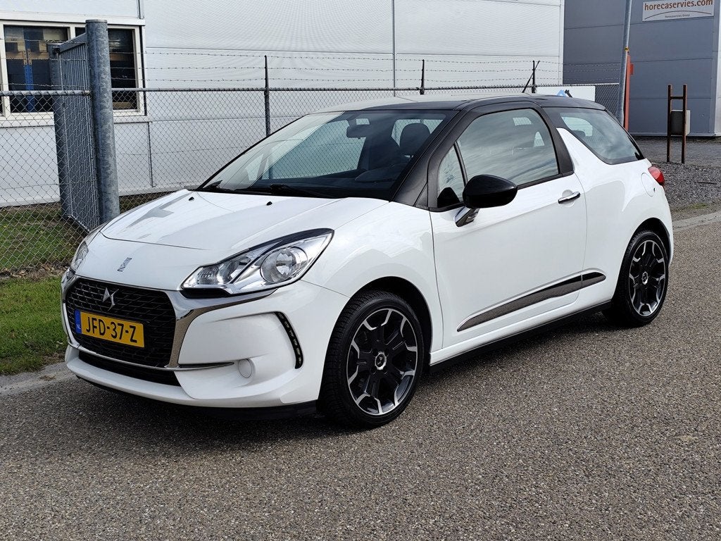 Citroen DS3 1.2 VTi So Chic, Auto's, Citroën, Voorwielaandrijving, Stof, Gebruikt, Zwart