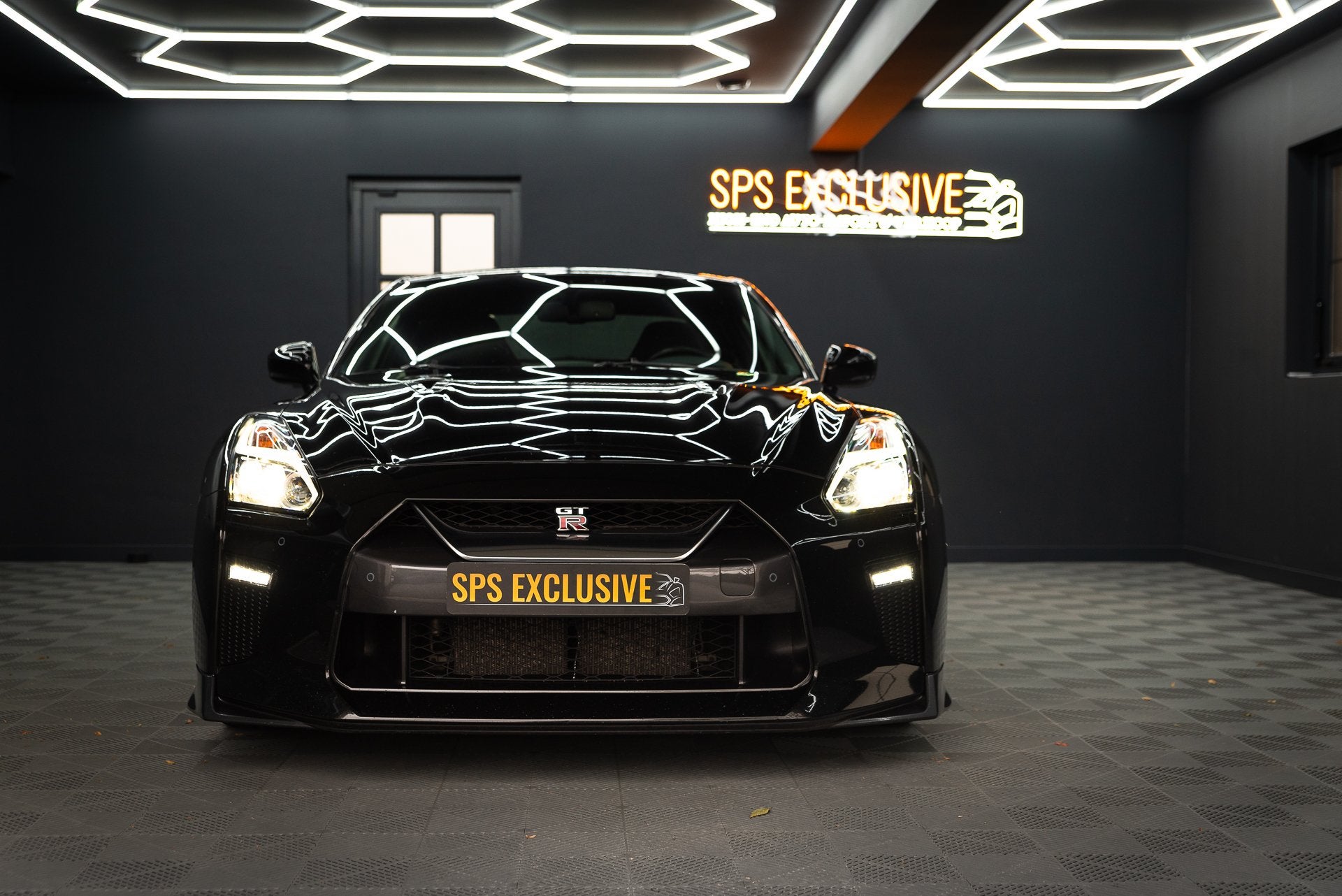 Nissan GT-R 3.8 V6 Black Edition / 1e lak / Bose / Recaro /, Auto's, Automaat, Gebruikt, GT-R, 4 stoelen