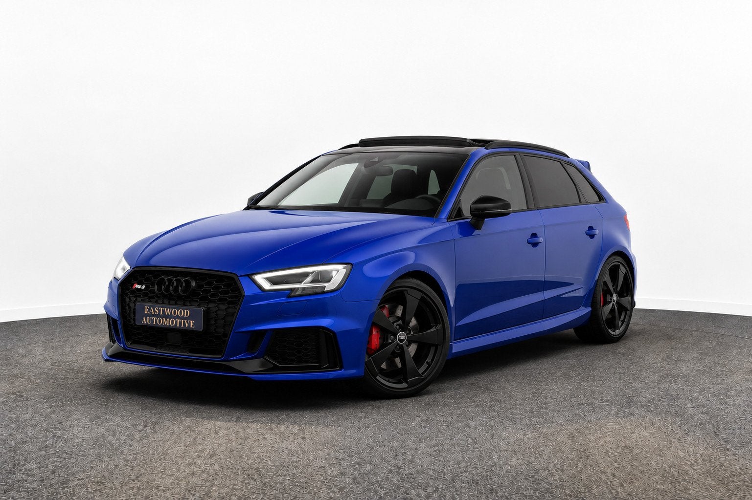 Audi RS3 Sportback 2019 Audi Individual | Schaalstoelen | De, Auto's, Automaat, Gebruikt, Zwart, RS3