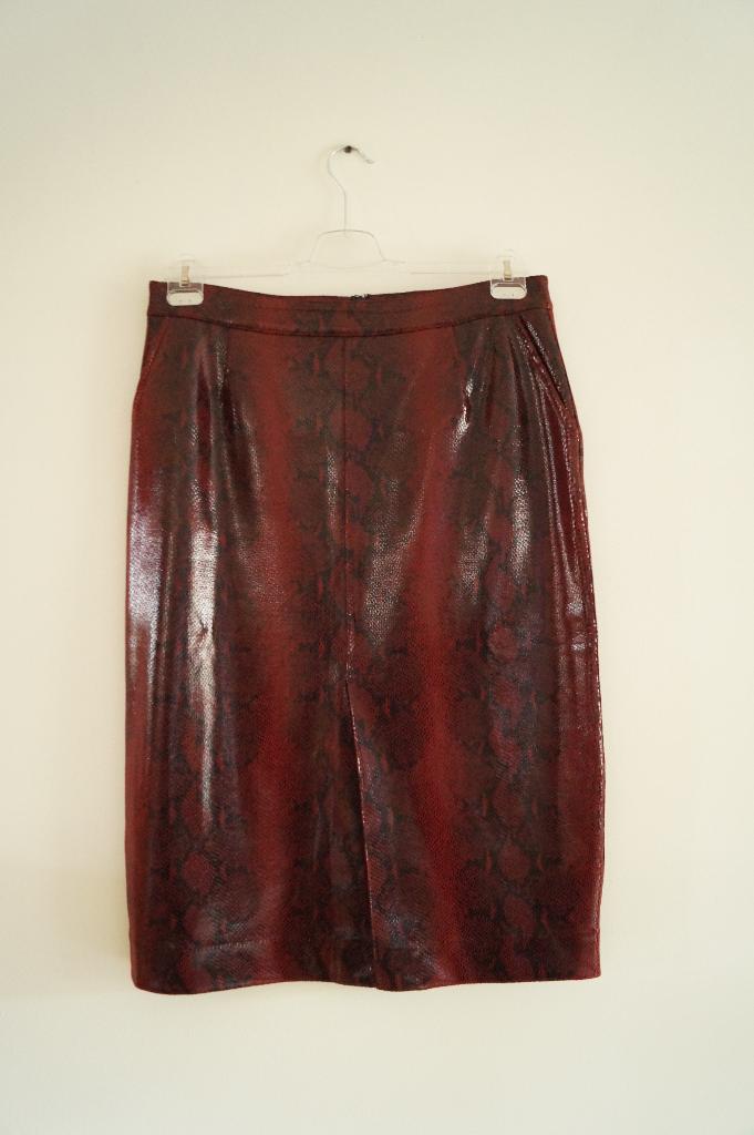 *NIEUW* ESSENTIEL Rok Maat 44, Verzenden, Maat 42/44 (L), Nieuw, Rood
