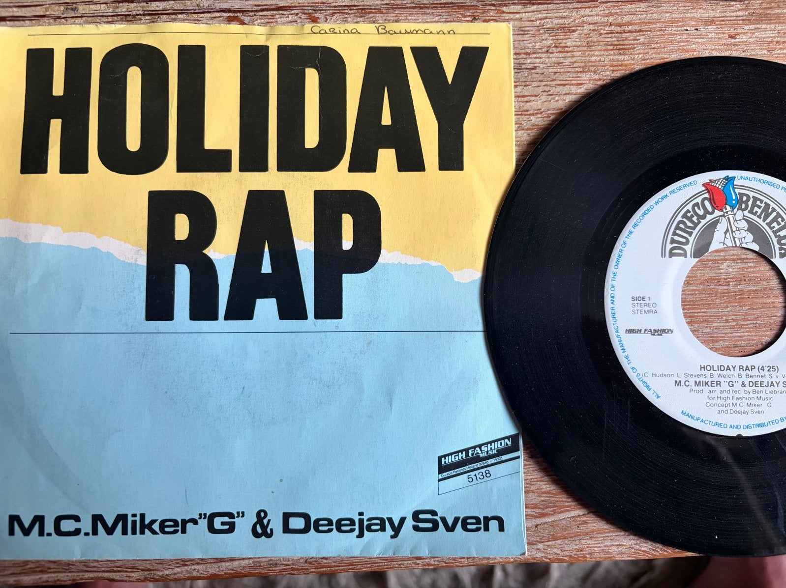 MC Miker G & Deejay Sven - Holiday Rap 7 inch vinyl, Ophalen of Verzenden, Gebruikt, 7 inch, EP