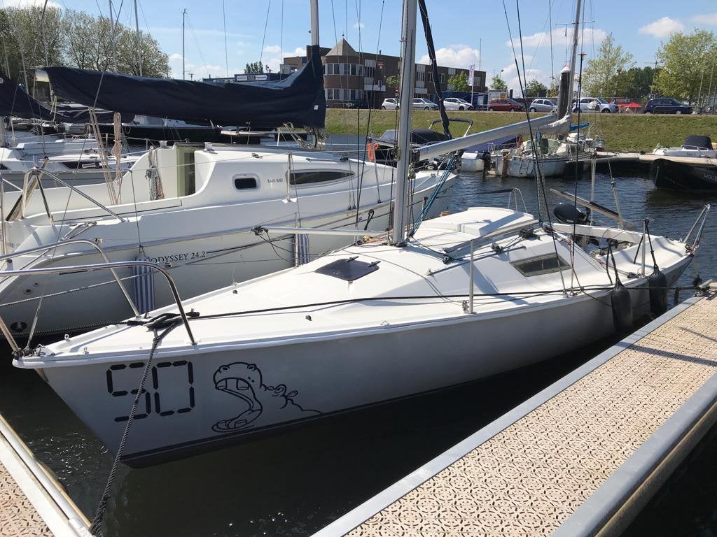 Beneteau First Class 7 – Zeer Compleet, Ophalen, Gebruikt, 1.00 - 1.50 meter, Beneteau