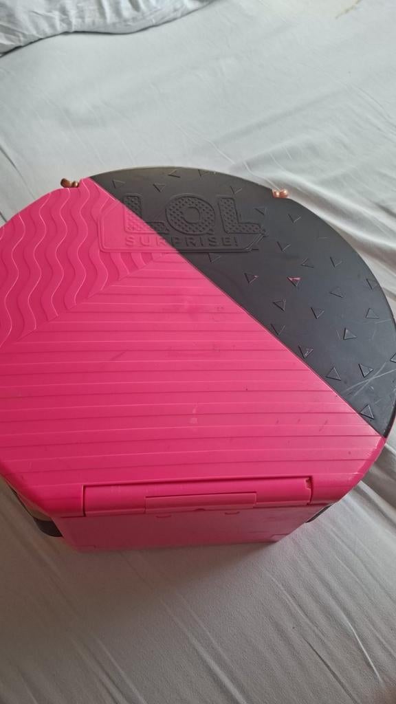 LOL BOX TE KOOP kan voor een laag prijsje weg!, Ophalen