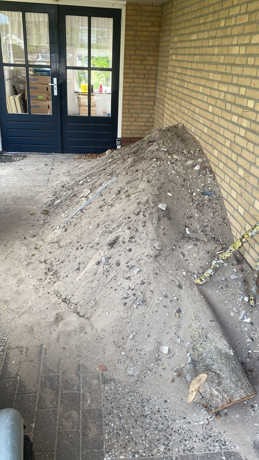 Gratis ophalen zand geel en zwart gemengd, Ophalen, Zo goed als nieuw, Ophoogzand