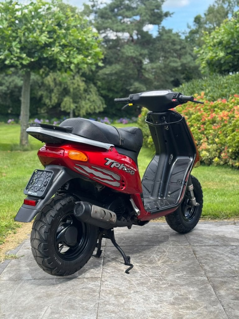 ⭐️Piaggio Typhoon 50cc 2 takt rood Brom⭐️, Niet ingevuld, Niet ingevuld, Niet ingevuld