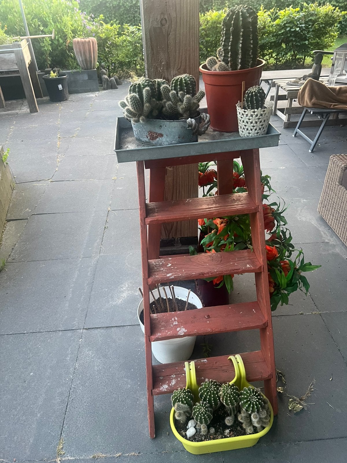 Ouderwetse keukentrap voor decoratie, Doe-het-zelf en Verbouw, Ladders en Trappen, Ophalen, Zo goed als nieuw, Minder dan 2 meter